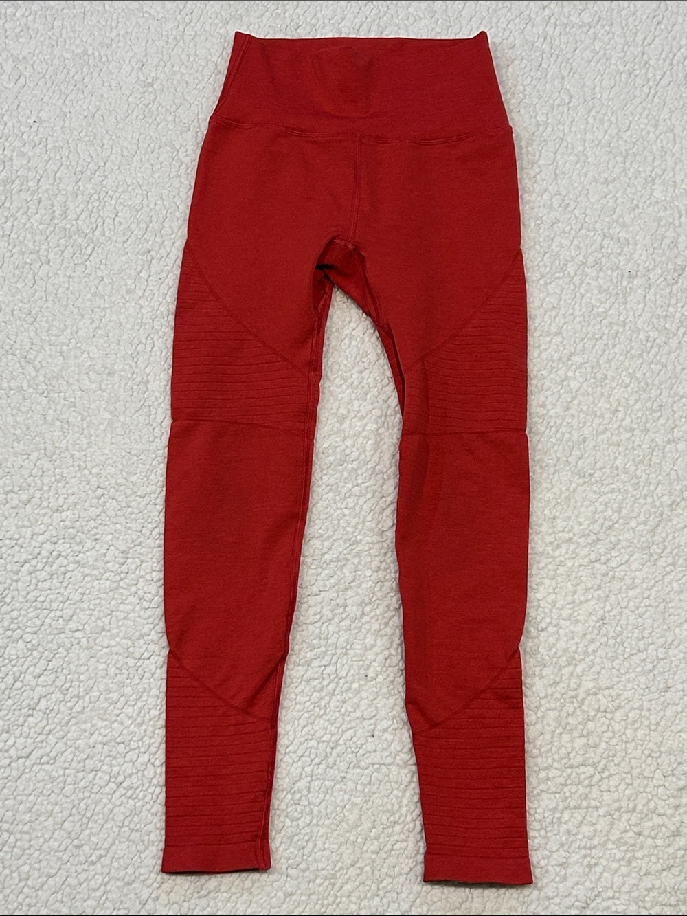 Alphalete Leggings size Small Red Orange Ribbed Detail